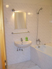 Bratislava - Apartment bathroom